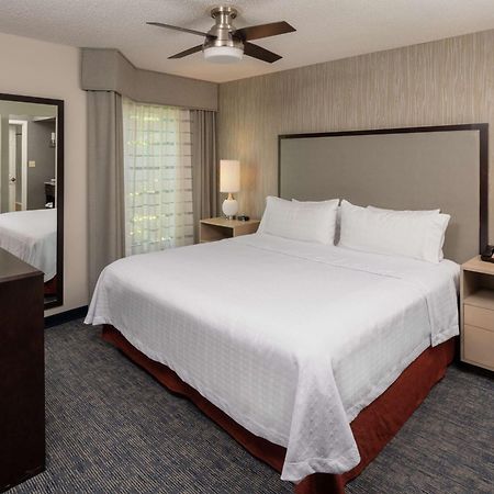 Homewood Suites By Hilton Chicago - Шаумбург Екстер'єр фото